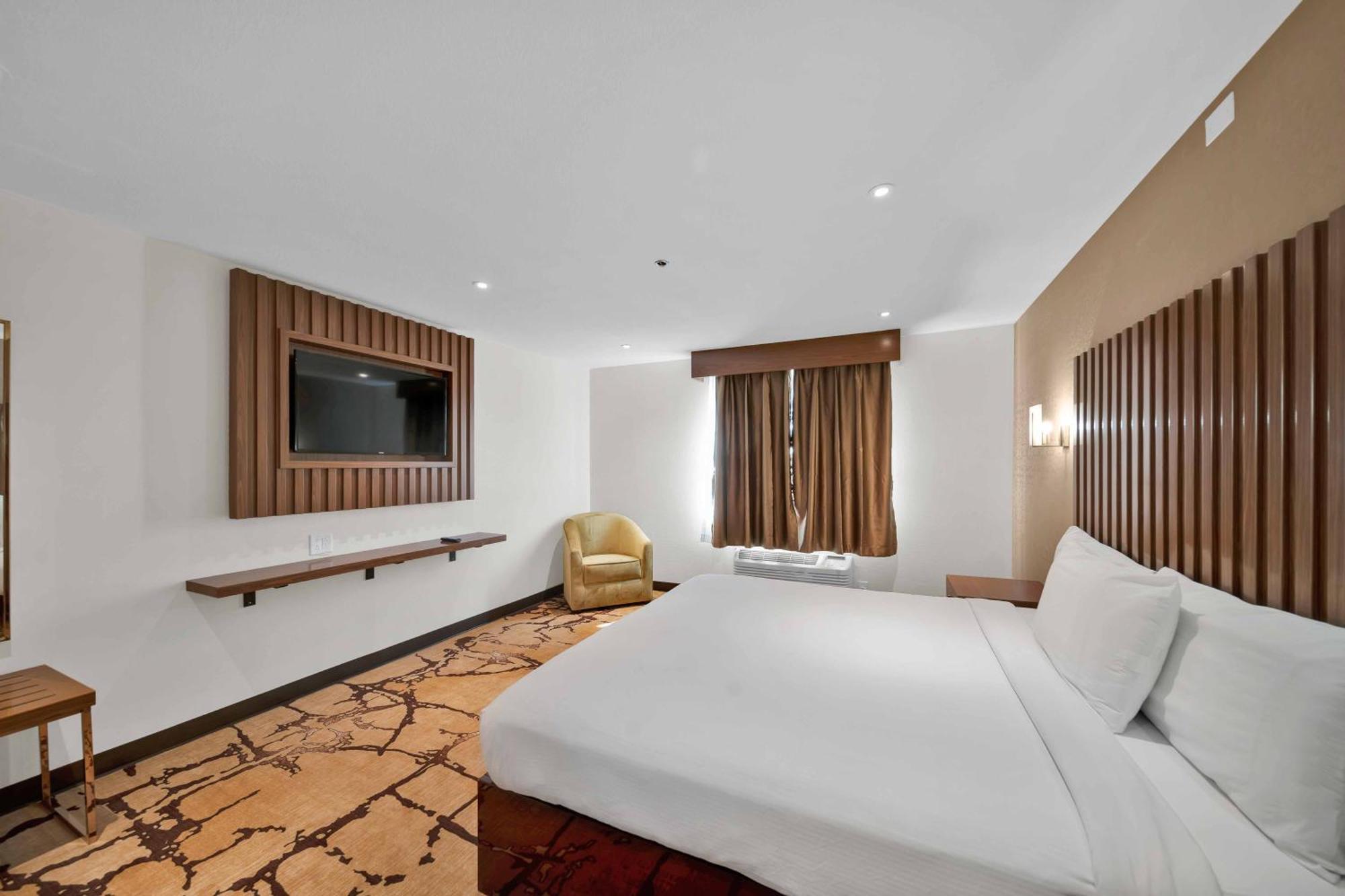 Motel Baymont By Wyndham Anderson Esterno foto
