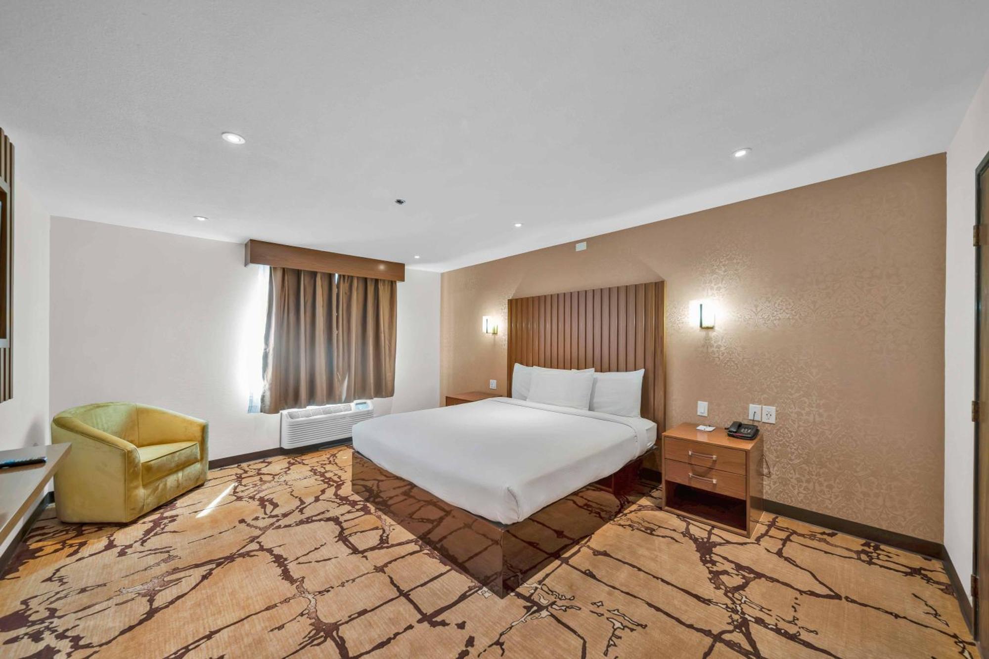 Motel Baymont By Wyndham Anderson Esterno foto