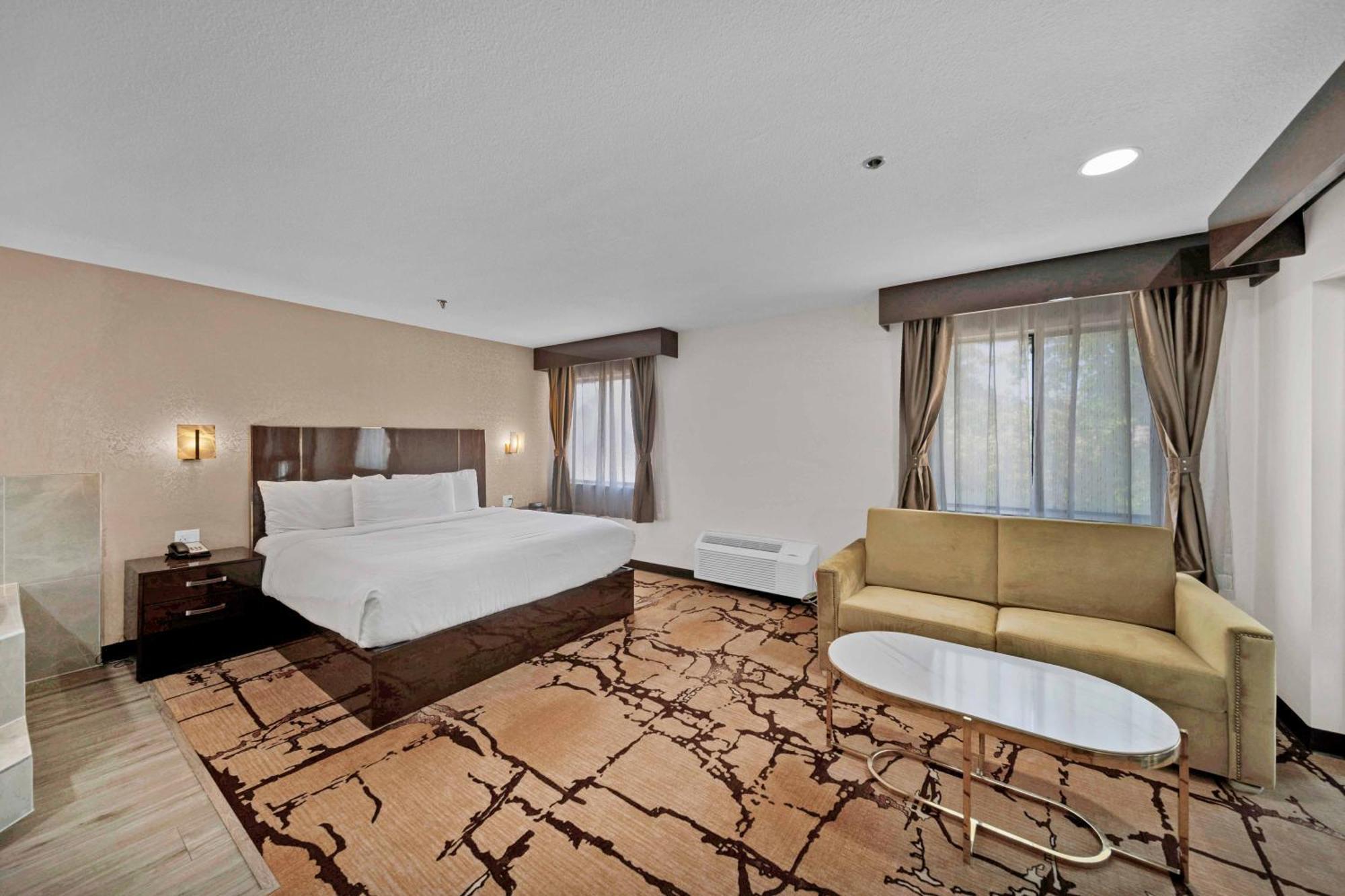 Motel Baymont By Wyndham Anderson Esterno foto